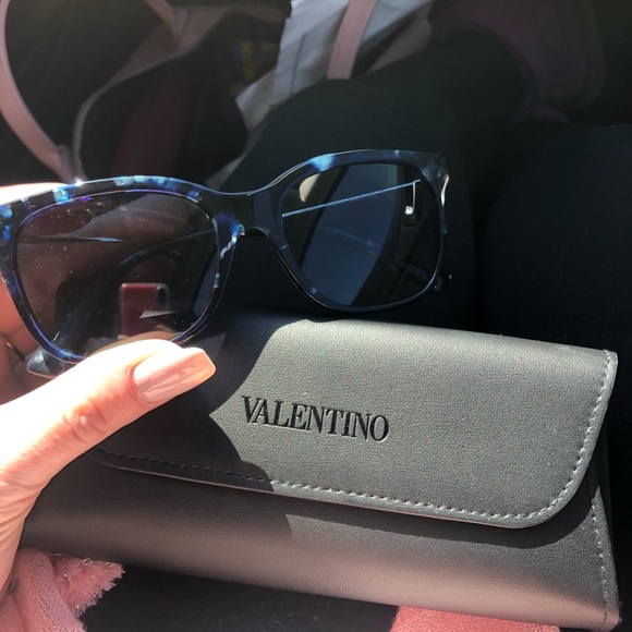 SOLD - Picture 1 of 7